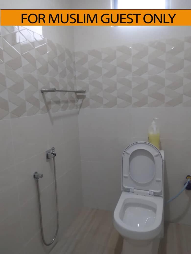 Yasmeen Studio Roomstay Kijal - Room 1 - For Two Person Islam Guest Only Eksteriør bilde